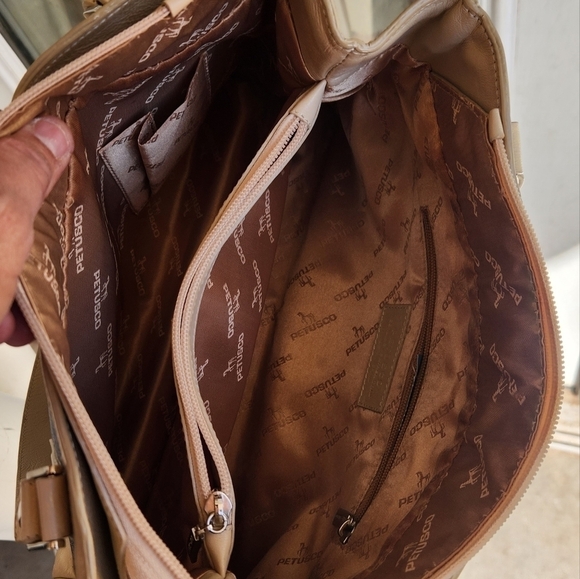 Petusco Genuine Leather Equestrian Pattern Made in Spain Handbag - Picture 10 of 12